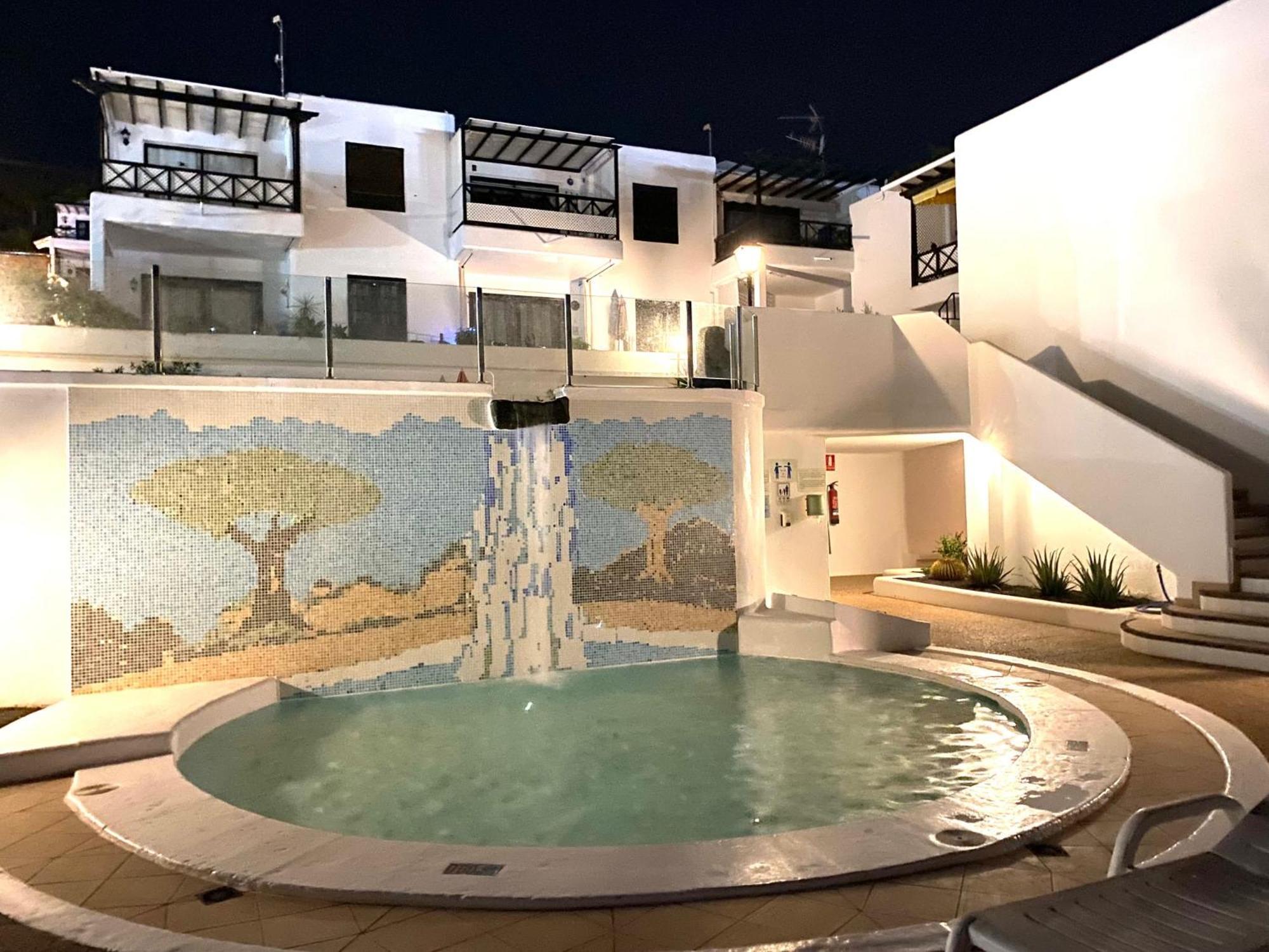 Apartamentos Los Dragos Пуэрто дель Кармен Экстерьер фото